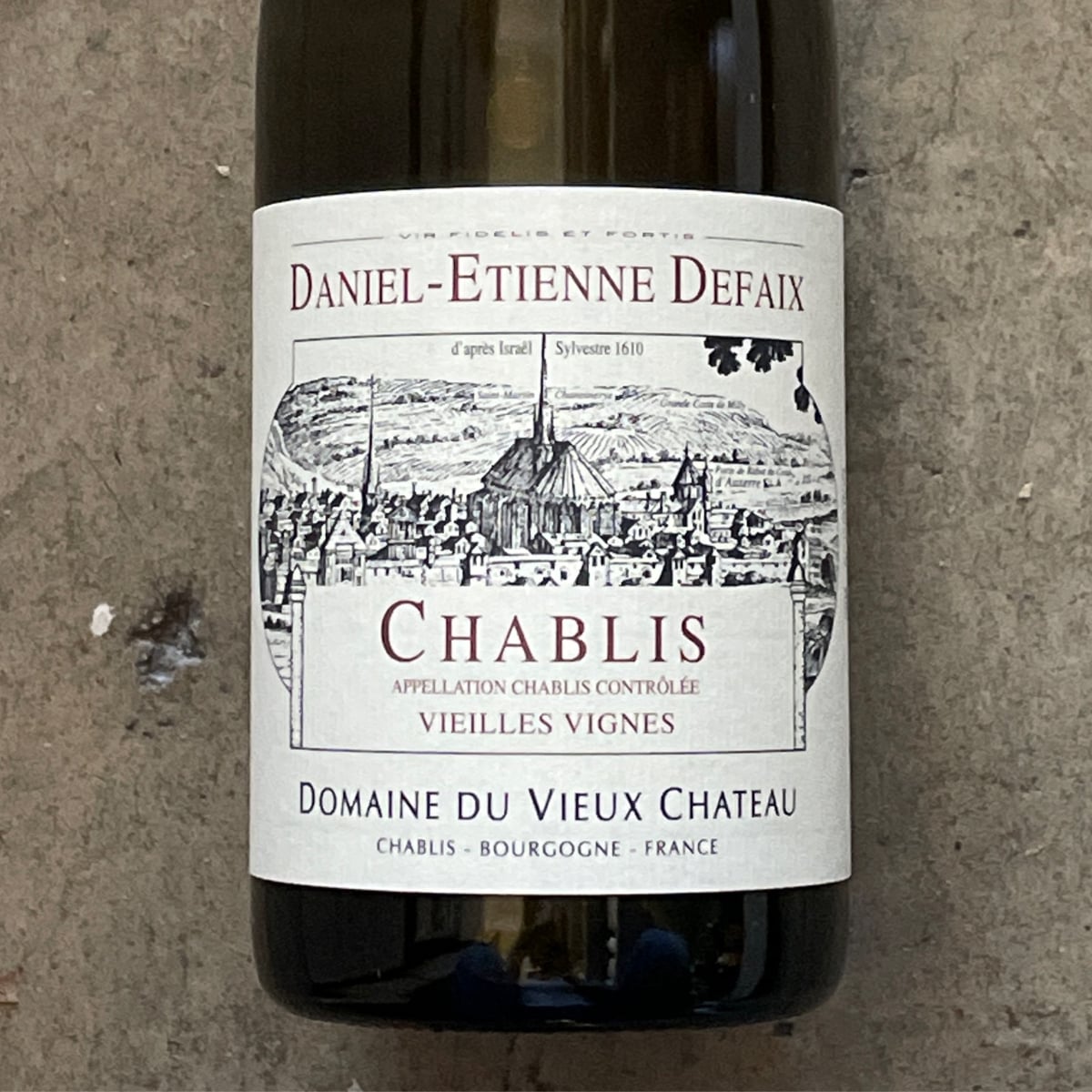 Daniel-Etienne Defaix, Chablis Vieilles Vignes 2020, 750 mL