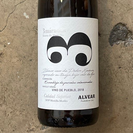 Alvear, 3 Miradas 2019, 750mL