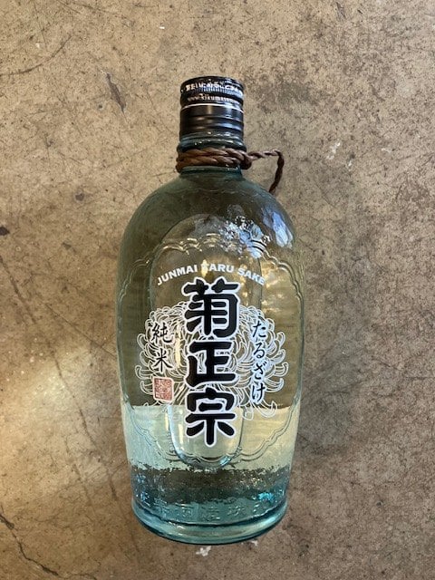 Kikumasa Junmai Taru Sake 720 ml