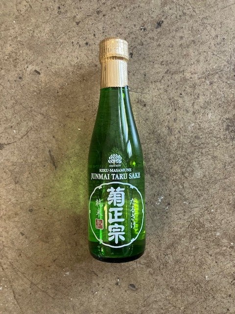 Kiku Masamune Jumnai Taru Sake 300 ML