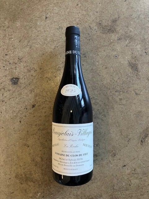 Michel et Sylvain Tete Clos du Fief La Roche Beaujolais Village 2025