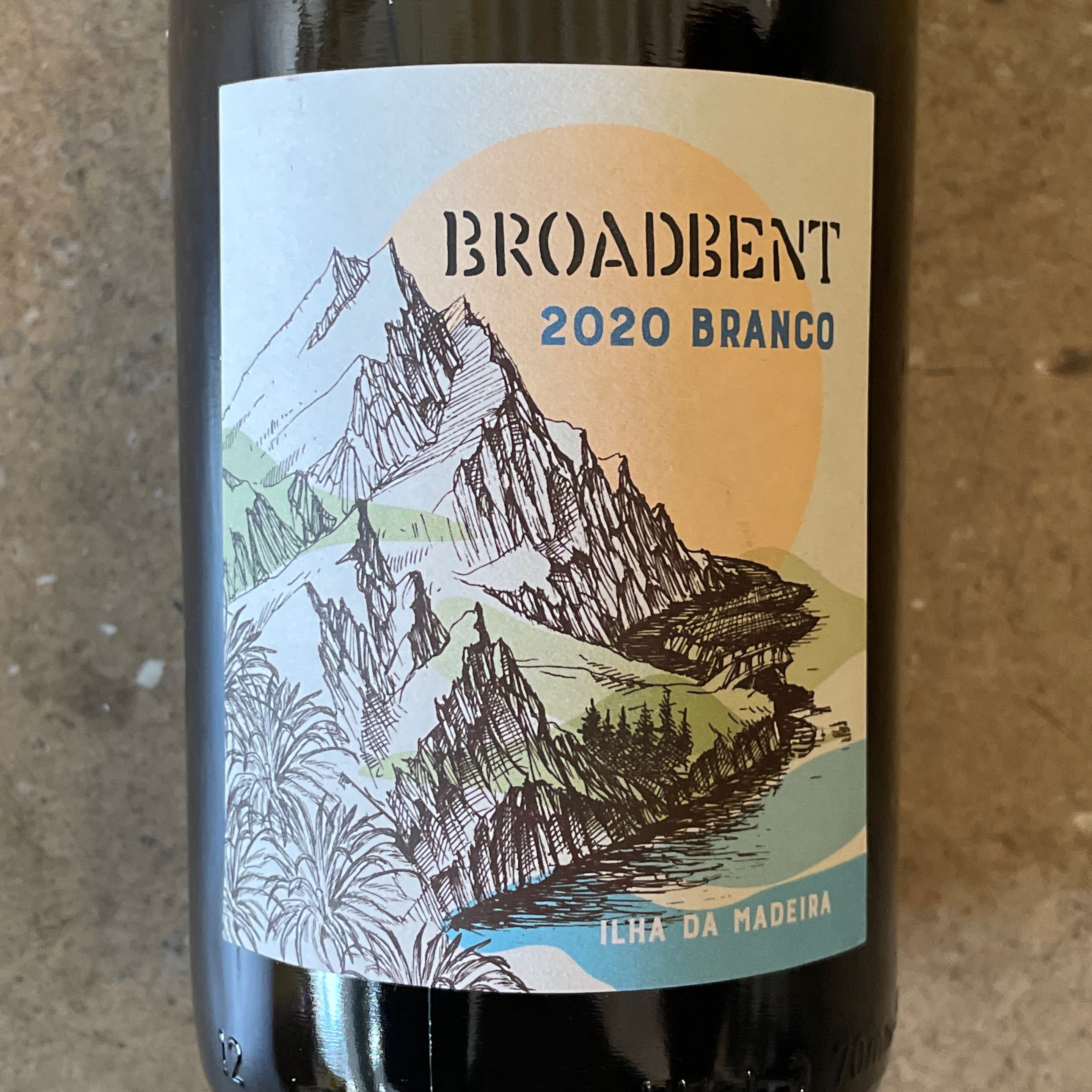 Broadbent, Branco Do Madeirense 2020, 750 mL
