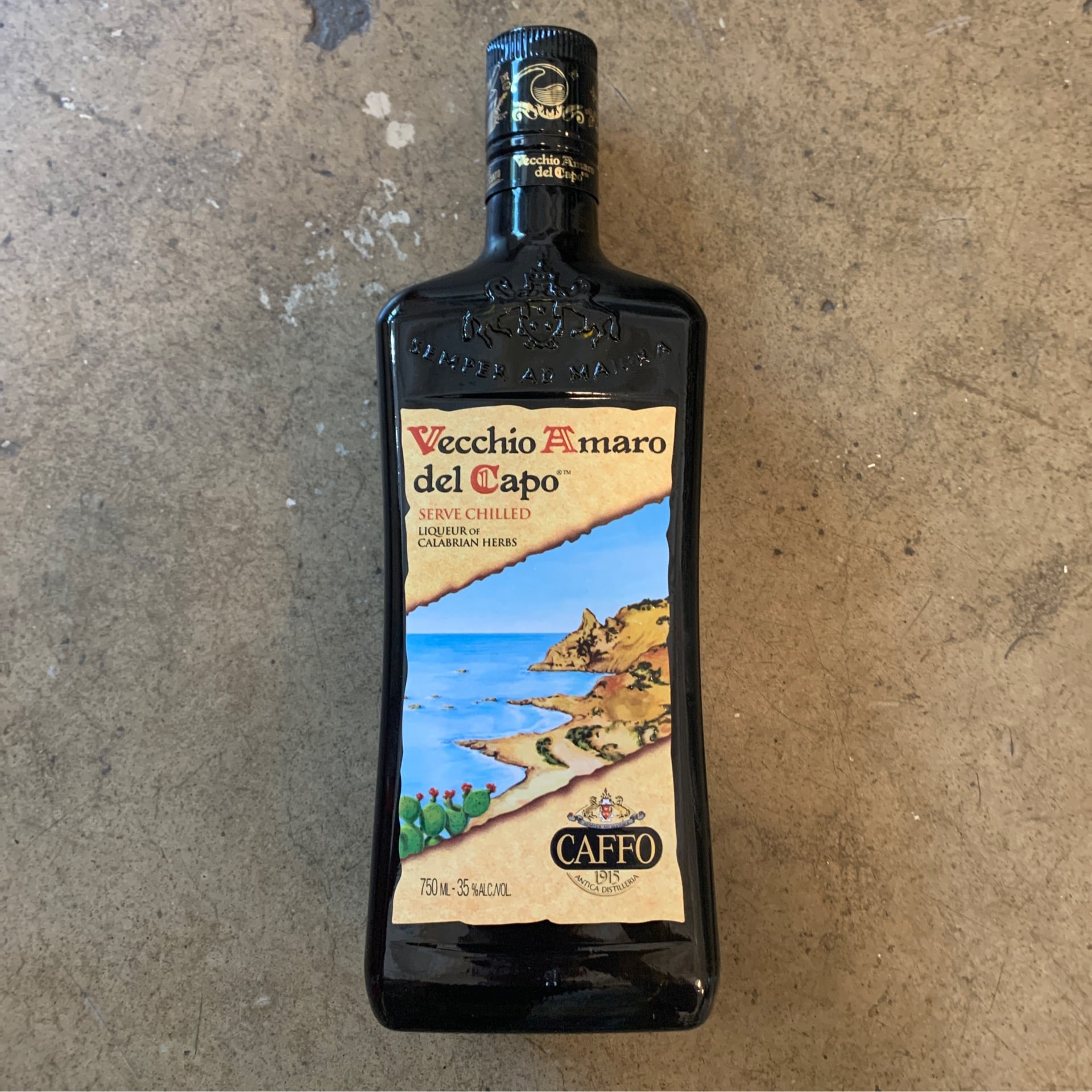 Distillerie Caffo, Vecchio Amaro del Capo 750 mL