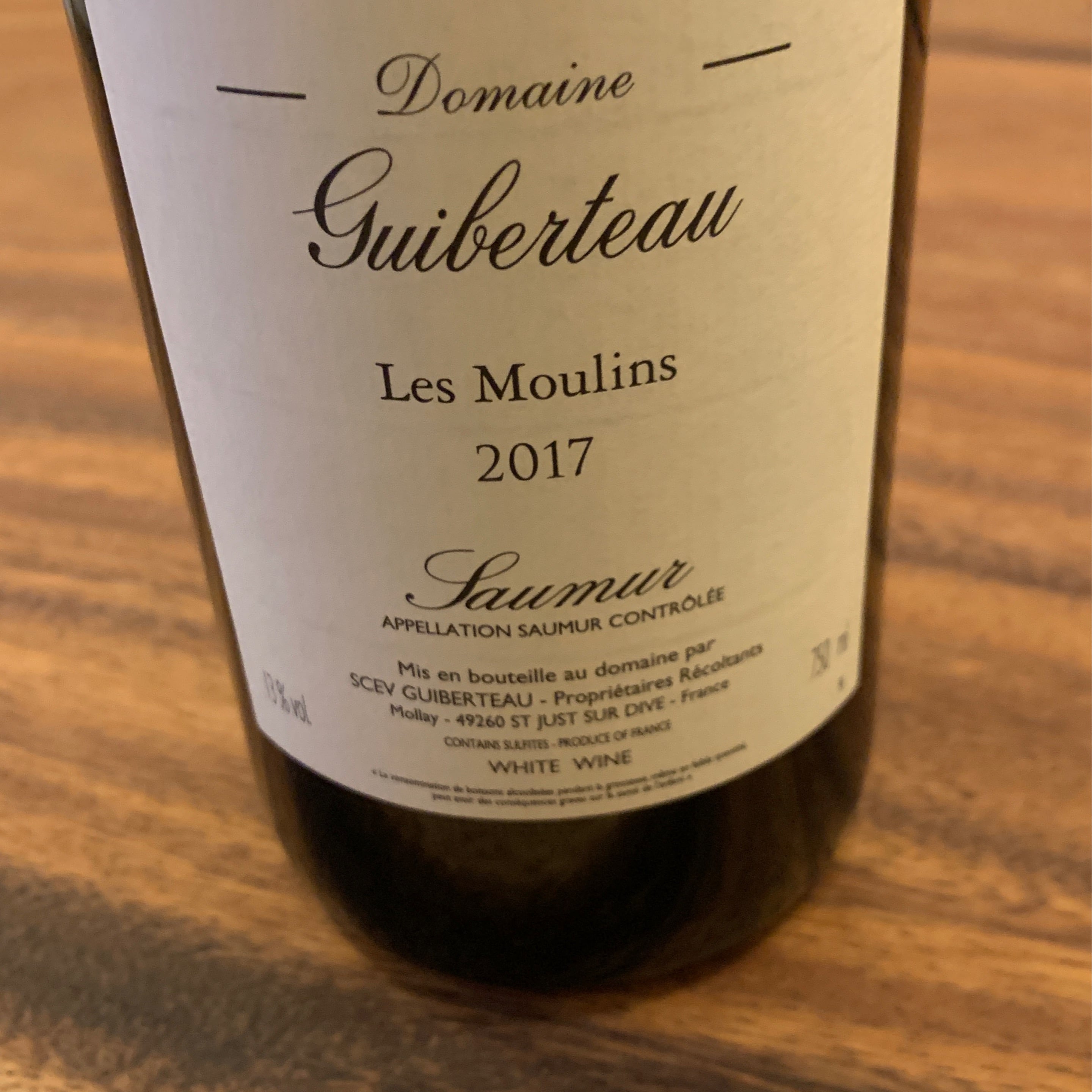 Domaine Guiberteau, Saumur Blanc "Les Moulins" 2017, 750mL