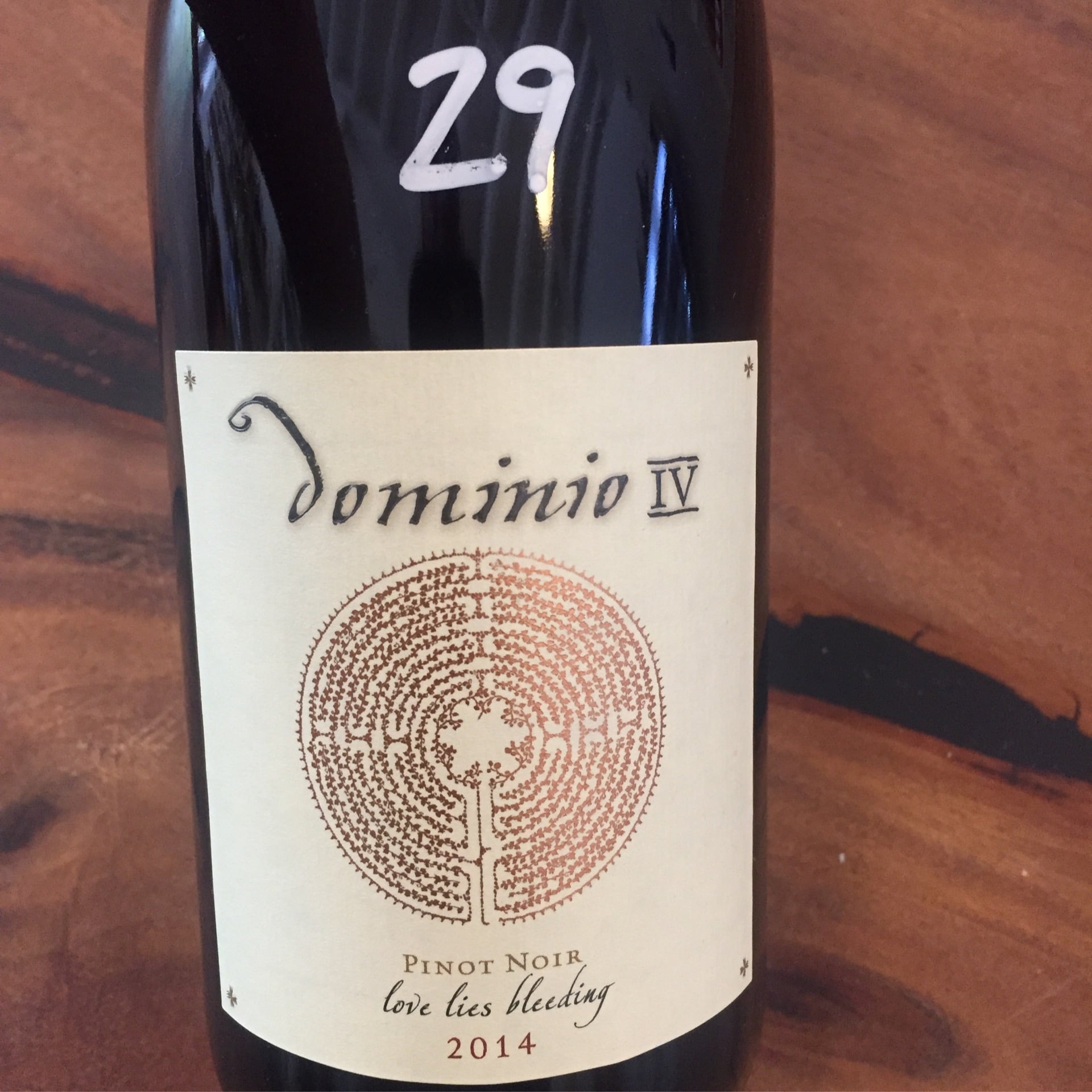 Dominio IV, Pinot Noir Love Lies Bleeding 2014, 750mL