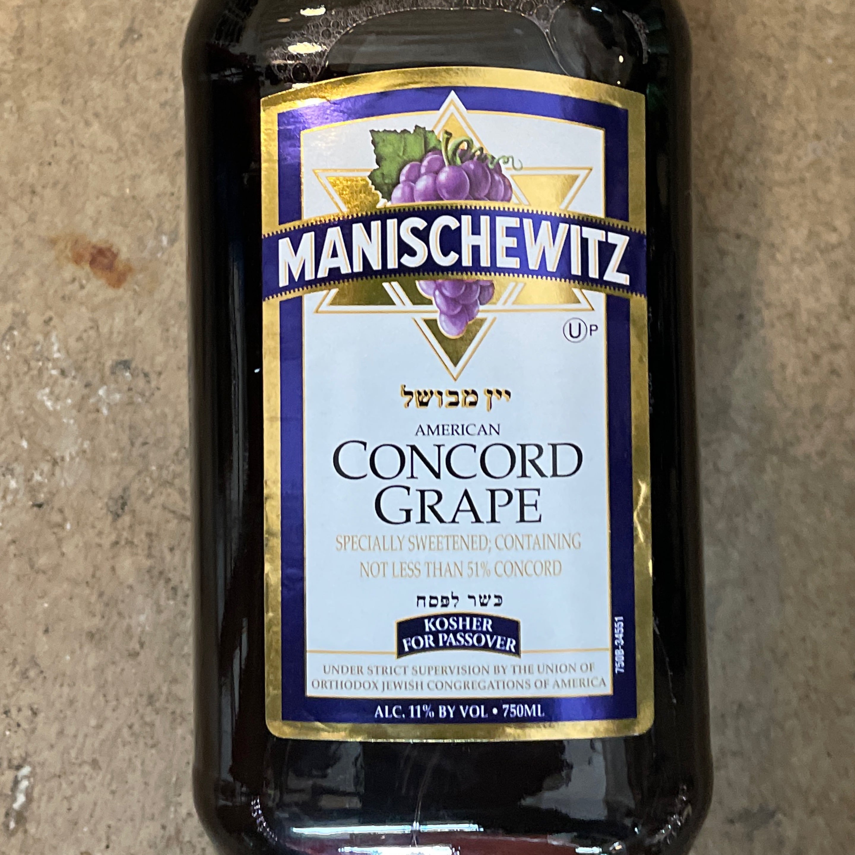 Manischewitz, Concord 750 mL, NV