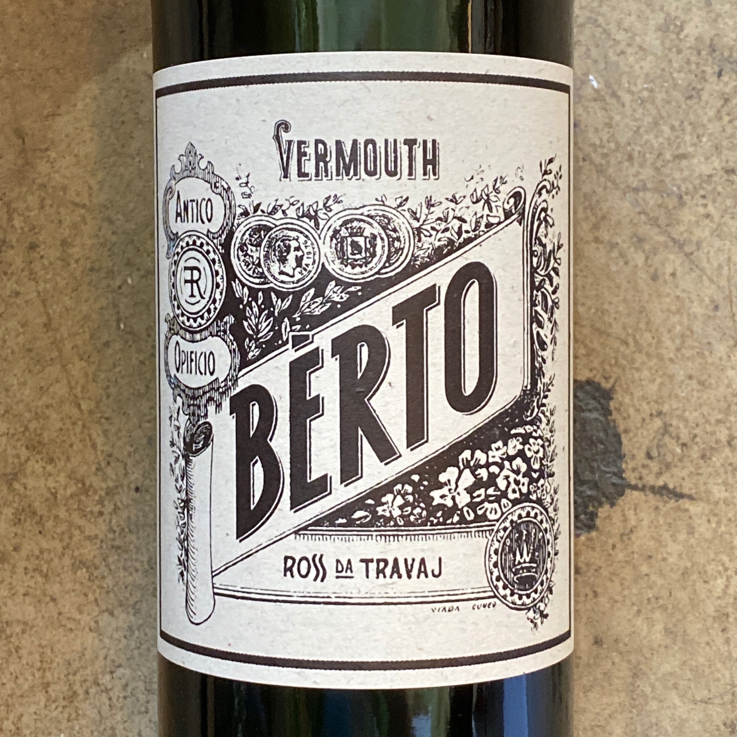 Berto Vermouth, Ross da Travaj 1.0L