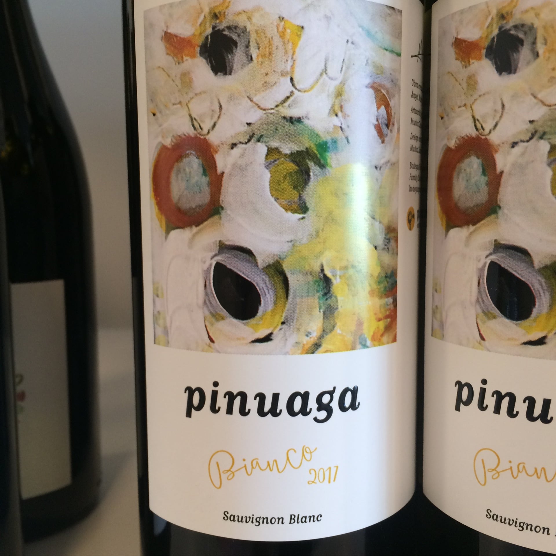 Bodegas Pinuaga, Bianco 2017, 750ml
